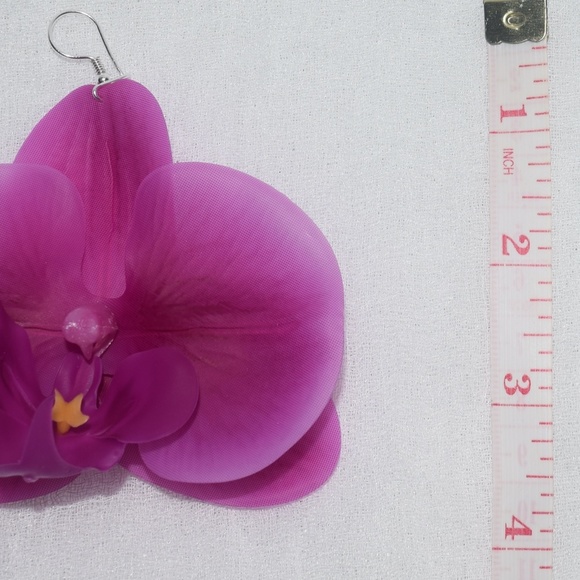 Fuchsia Phalaenopsis Orchid True Touch Artificial Earrings. - Picture 11 of 11